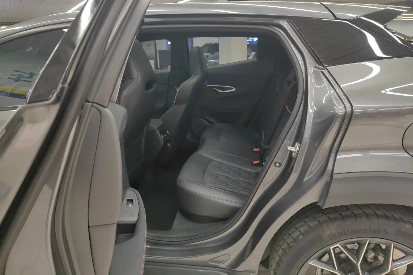 2022 ChangAn UNI-T 1.5T 188HP L4 7DCT,autocango,china used car exporter,china ev exporter,chinese used car exporter,chinese used ev exporter