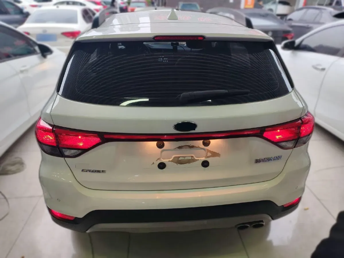 2017 Kia KX Cross 1.4L 100HP L4 6AT,autocango,china used car exporter,china ev exporter,chinese used car exporter,chinese used ev exporter