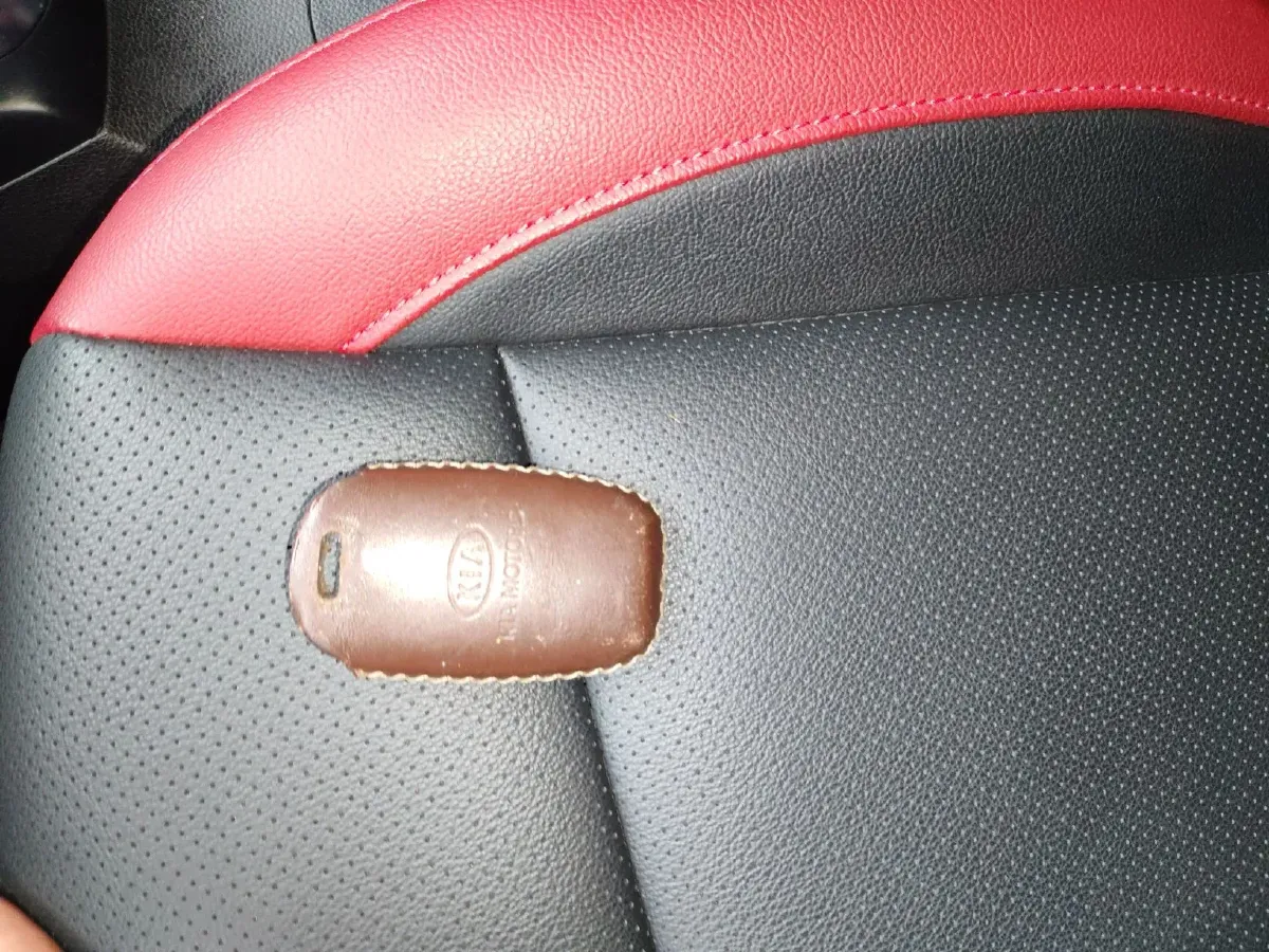 2017 Kia KX Cross 1.4L 100HP L4 6AT,autocango,china used car exporter,china ev exporter,chinese used car exporter,chinese used ev exporter