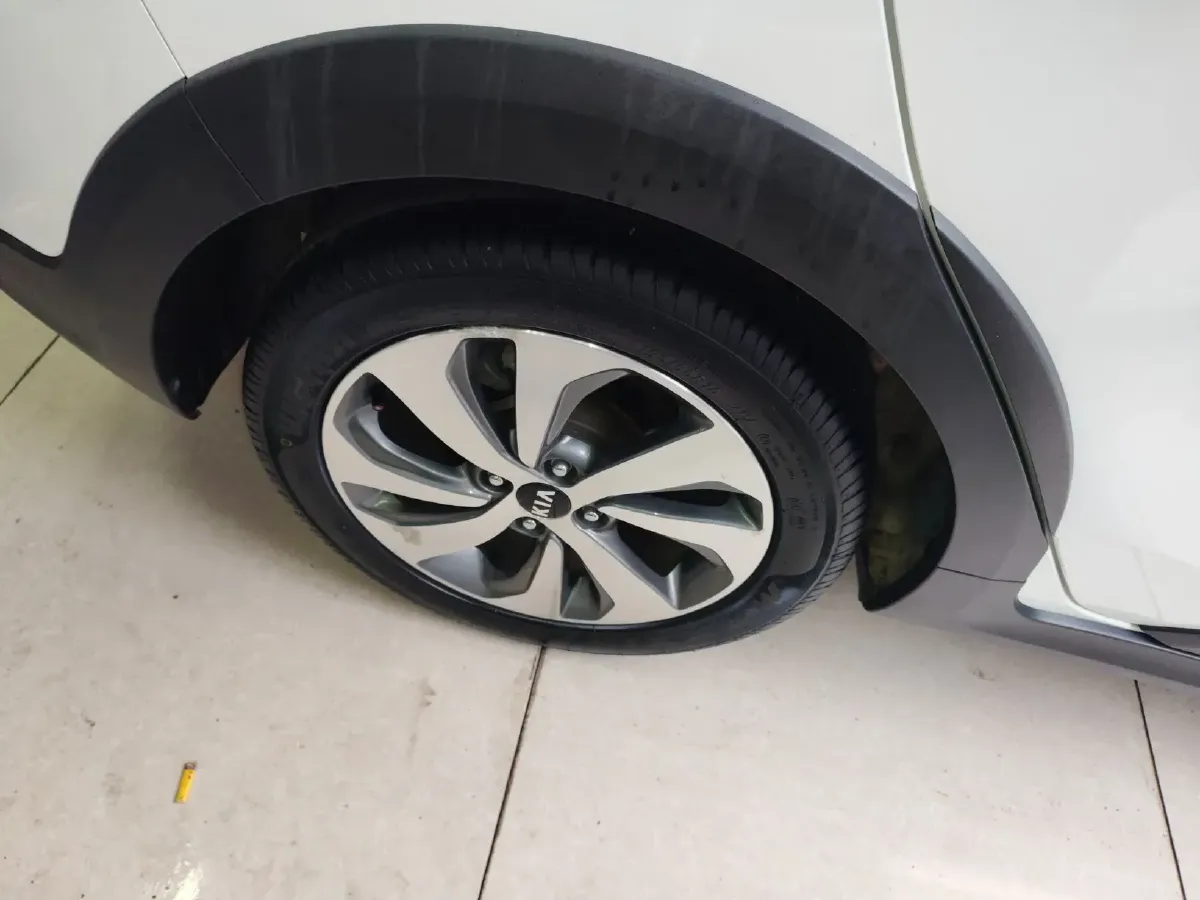 2017 Kia KX Cross 1.4L 100HP L4 6AT,autocango,china used car exporter,china ev exporter,chinese used car exporter,chinese used ev exporter