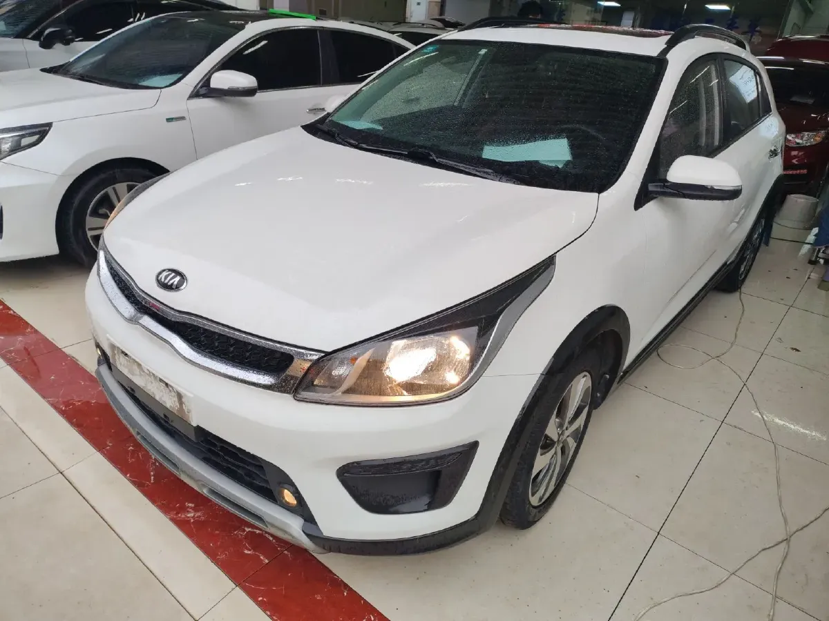 2017 Kia KX Cross 1.4L 100HP L4 6AT,autocango,china used car exporter,china ev exporter,chinese used car exporter,chinese used ev exporter
