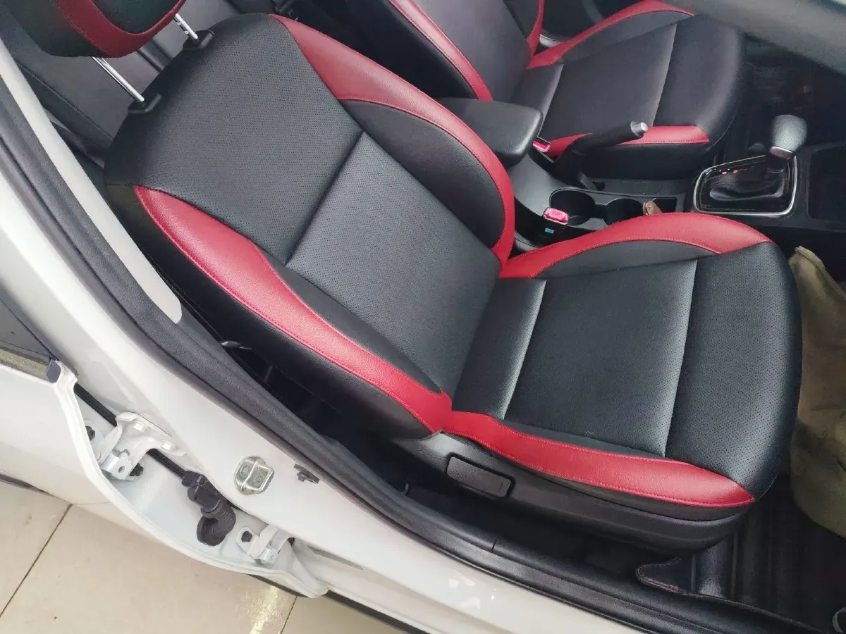 2017 Kia KX Cross 1.4L 100HP L4 6AT,autocango,china used car exporter,china ev exporter,chinese used car exporter,chinese used ev exporter