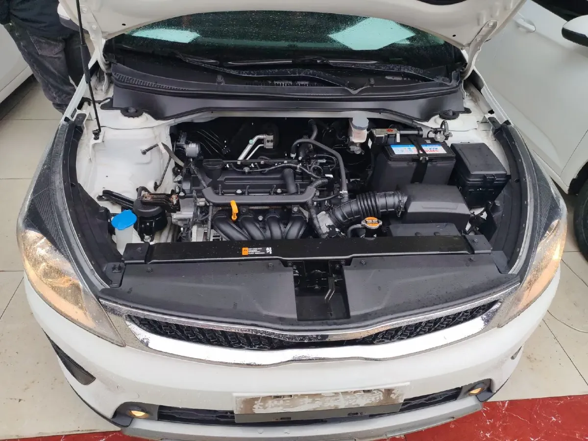 2017 Kia KX Cross 1.4L 100HP L4 6AT,autocango,china used car exporter,china ev exporter,chinese used car exporter,chinese used ev exporter