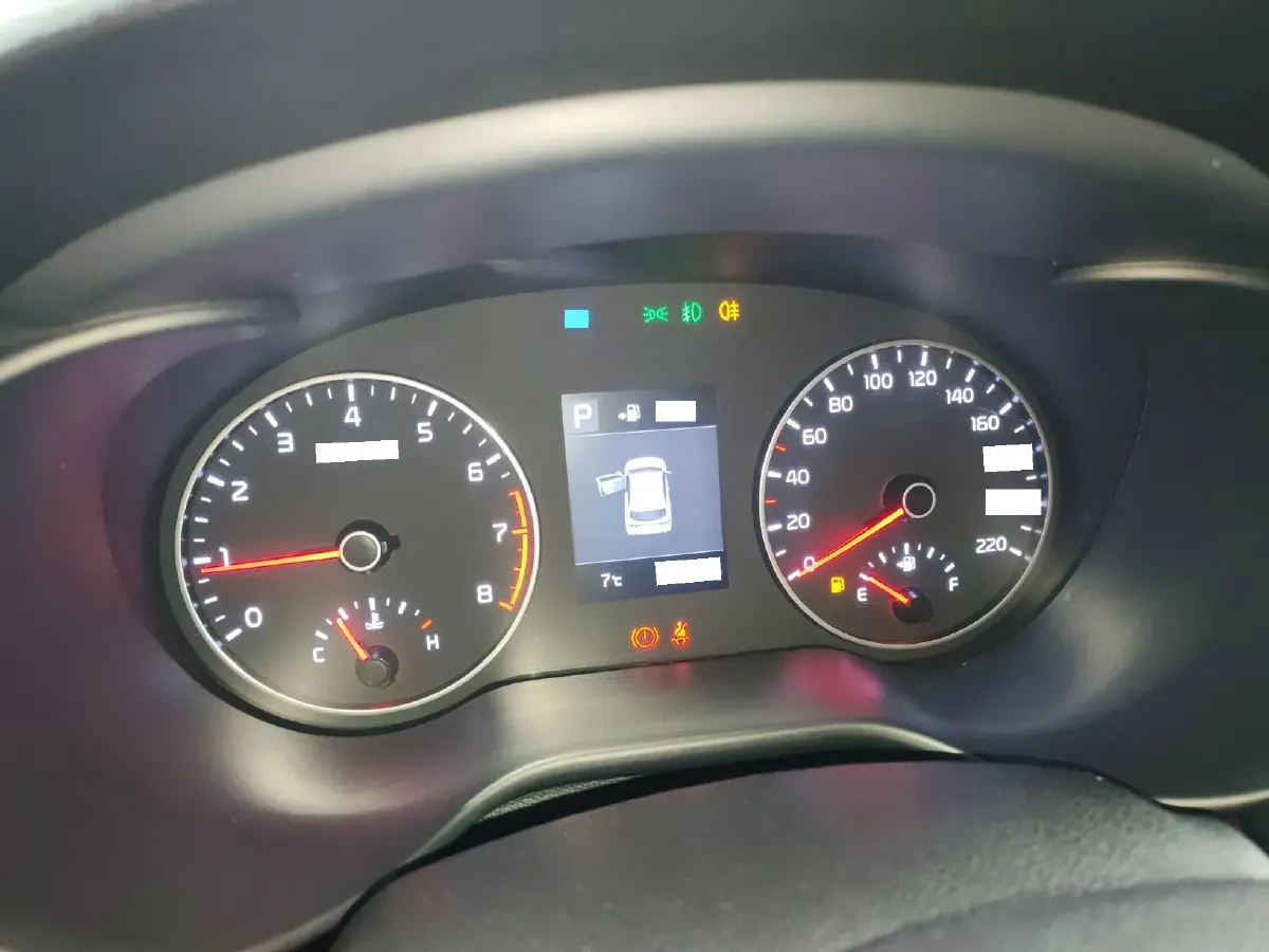 2017 Kia KX Cross 1.4L 100HP L4 6AT,autocango,china used car exporter,china ev exporter,chinese used car exporter,chinese used ev exporter