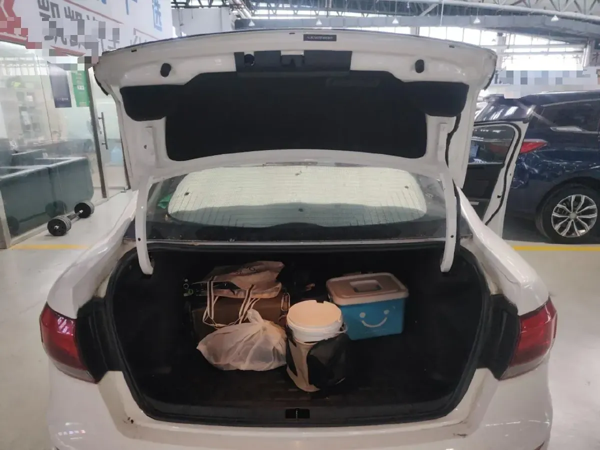 2015 Qoros 3 1.6T 156HP L4 6DCT,autocango,china used car exporter,china ev exporter,chinese used car exporter,chinese used ev exporter
