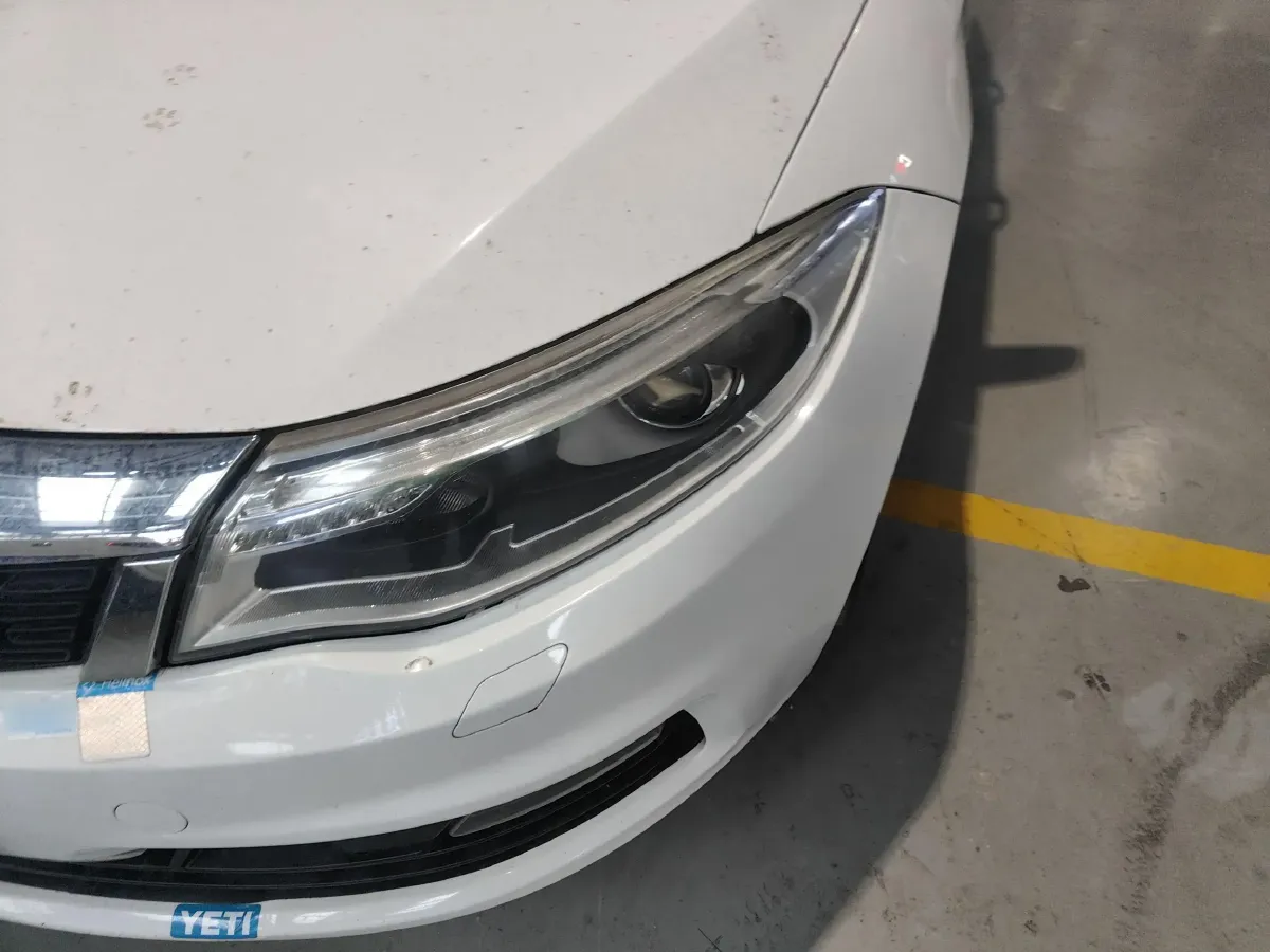2015 Qoros 3 1.6T 156HP L4 6DCT,autocango,china used car exporter,china ev exporter,chinese used car exporter,chinese used ev exporter
