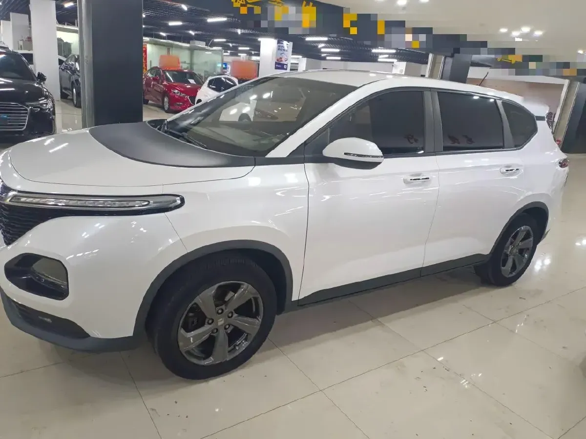 2019 BaoJun RM-5 1.5T 147HP L4 6MT,autocango,china used car exporter,china ev exporter,chinese used car exporter,chinese used ev exporter