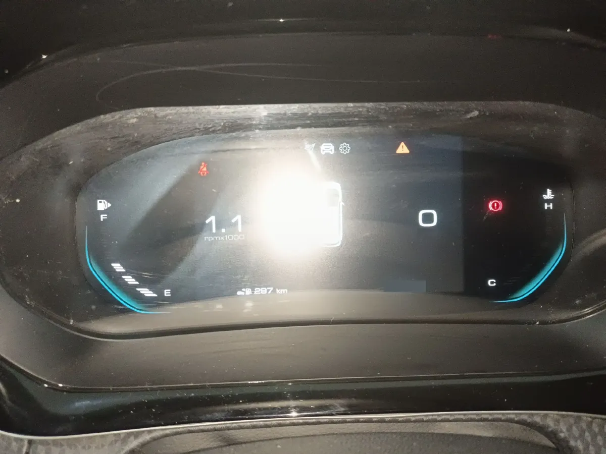 2019 BaoJun RM-5 1.5T 147HP L4 6MT,autocango,china used car exporter,china ev exporter,chinese used car exporter,chinese used ev exporter