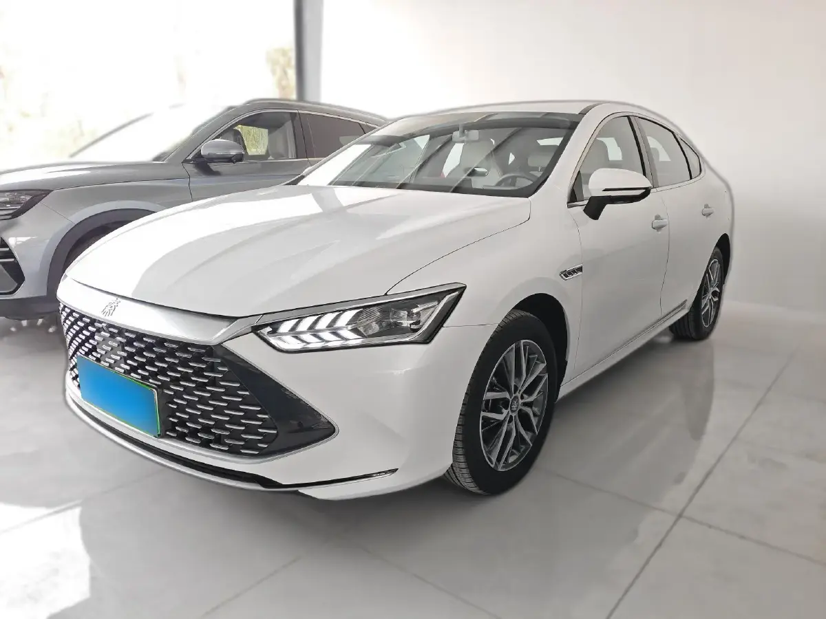 2023 BYD Qin Plus 1.5L 110HP L4 E-CVT PHEV 18.32KWH