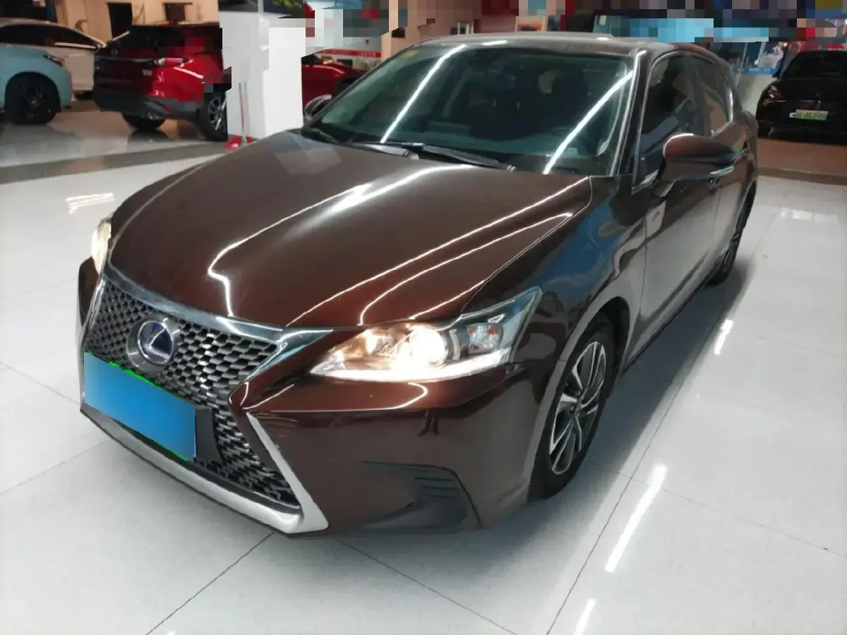 2017 Lexus CT 1.8L 99HP L4 E-CVT Hybrid