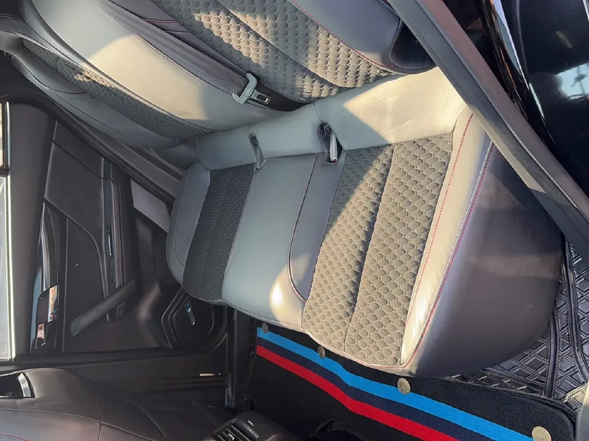 2020 HaiMa 8S 1.6T 195HP L4 6AT,autocango,china used car exporter,china ev exporter,chinese used car exporter,chinese used ev exporter