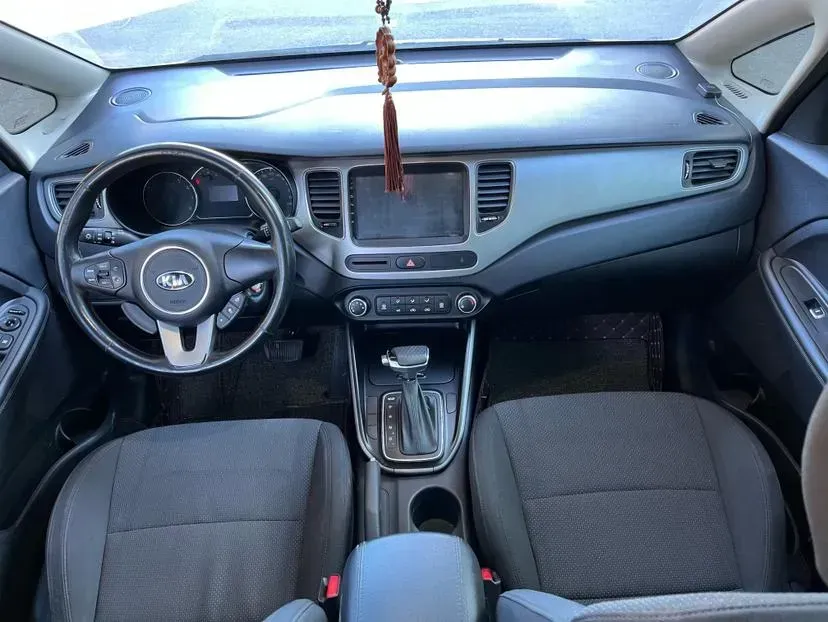 2013 Kia Carens 2.0L 152HP L4 6AT,autocango,china used car exporter,china ev exporter,chinese used car exporter,chinese used ev exporter