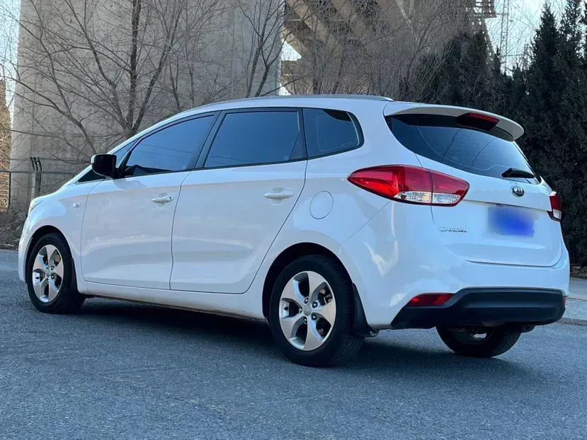 2013 Kia Carens 2.0L 152HP L4 6AT,autocango,china used car exporter,china ev exporter,chinese used car exporter,chinese used ev exporter