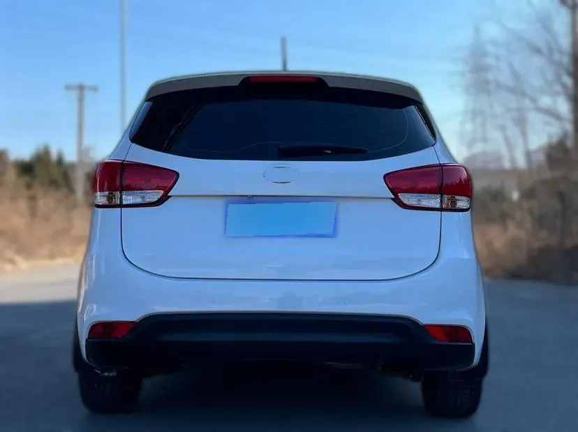 2013 Kia Carens 2.0L 152HP L4 6AT,autocango,china used car exporter,china ev exporter,chinese used car exporter,chinese used ev exporter