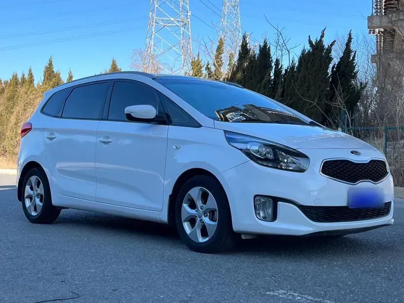 2013 Kia Carens 2.0L 152HP L4 6AT,autocango,china used car exporter,china ev exporter,chinese used car exporter,chinese used ev exporter
