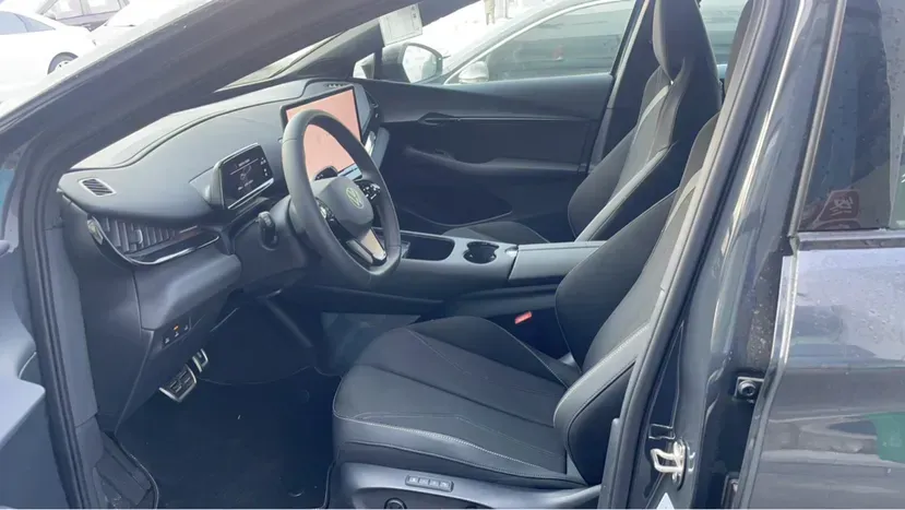 2024 Volkswagen ID.UNYX BEV 80.2KWH,autocango,china used car exporter,china ev exporter,chinese used car exporter,chinese used ev exporter