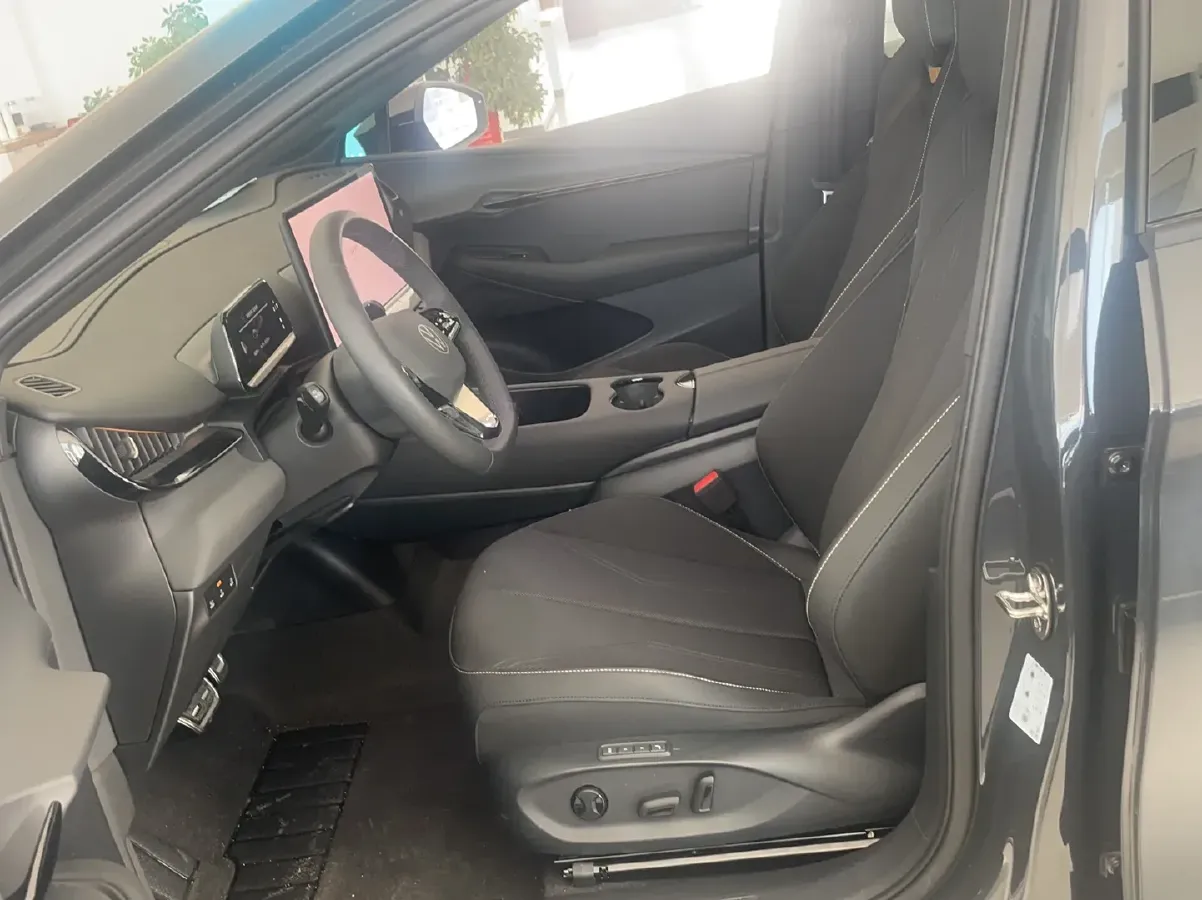 2024 Volkswagen ID.UNYX BEV 80.2KWH,autocango,china used car exporter,china ev exporter,chinese used car exporter,chinese used ev exporter