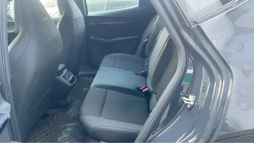 2024 Volkswagen ID.UNYX BEV 80.2KWH,autocango,china used car exporter,china ev exporter,chinese used car exporter,chinese used ev exporter