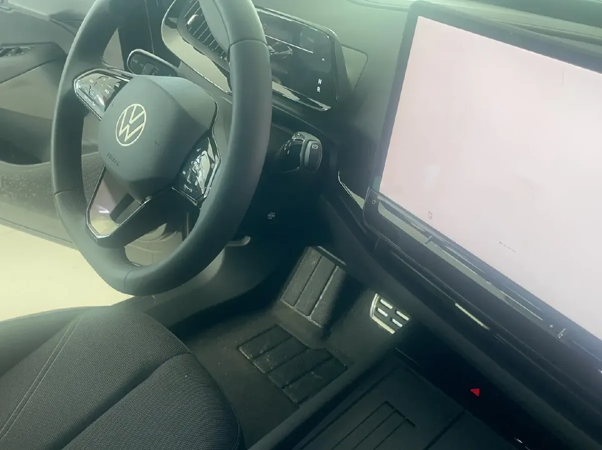 2024 Volkswagen ID.UNYX BEV 80.2KWH,autocango,china used car exporter,china ev exporter,chinese used car exporter,chinese used ev exporter