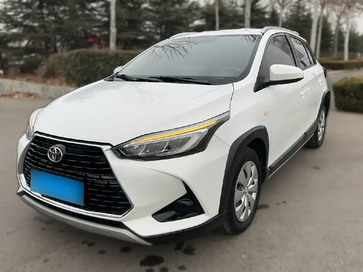 2020 Toyota Yaris L 1.5L 110HP L4 CVT