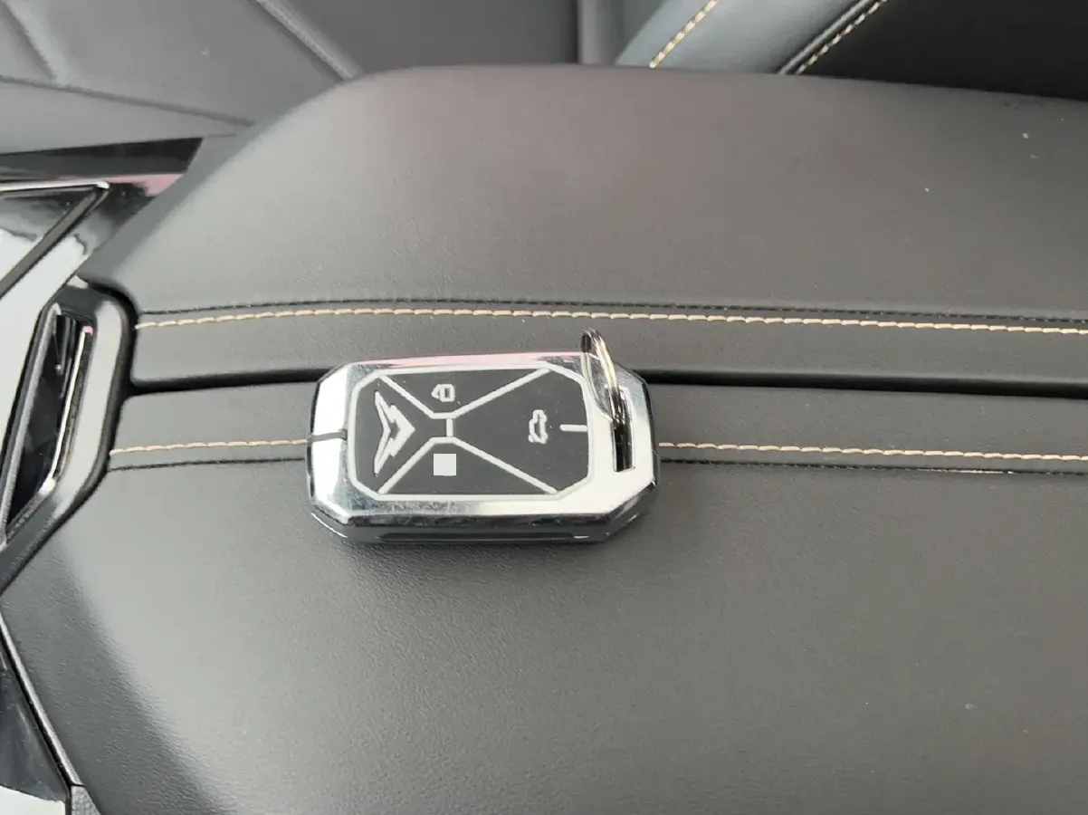 2023 KaiYi KunLun 1.6T 197HP L4 7DCT,autocango,china used car exporter,china ev exporter,chinese used car exporter,chinese used ev exporter