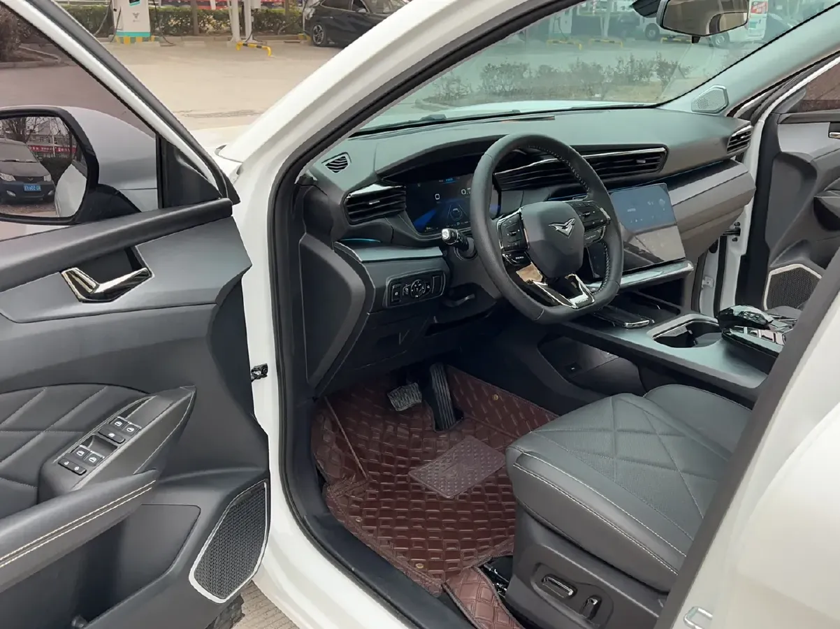 2023 KaiYi KunLun 1.6T 197HP L4 7DCT,autocango,china used car exporter,china ev exporter,chinese used car exporter,chinese used ev exporter