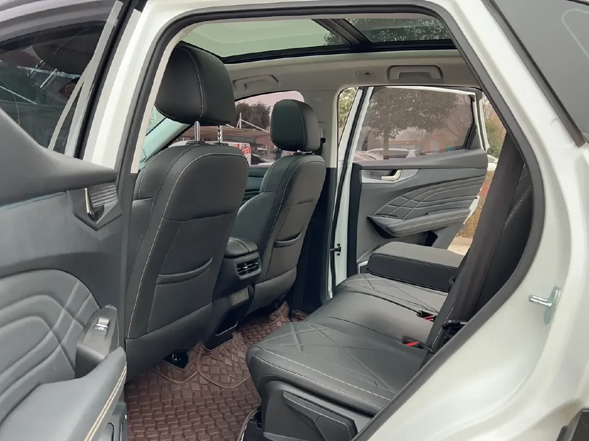 2023 KaiYi KunLun 1.6T 197HP L4 7DCT,autocango,china used car exporter,china ev exporter,chinese used car exporter,chinese used ev exporter