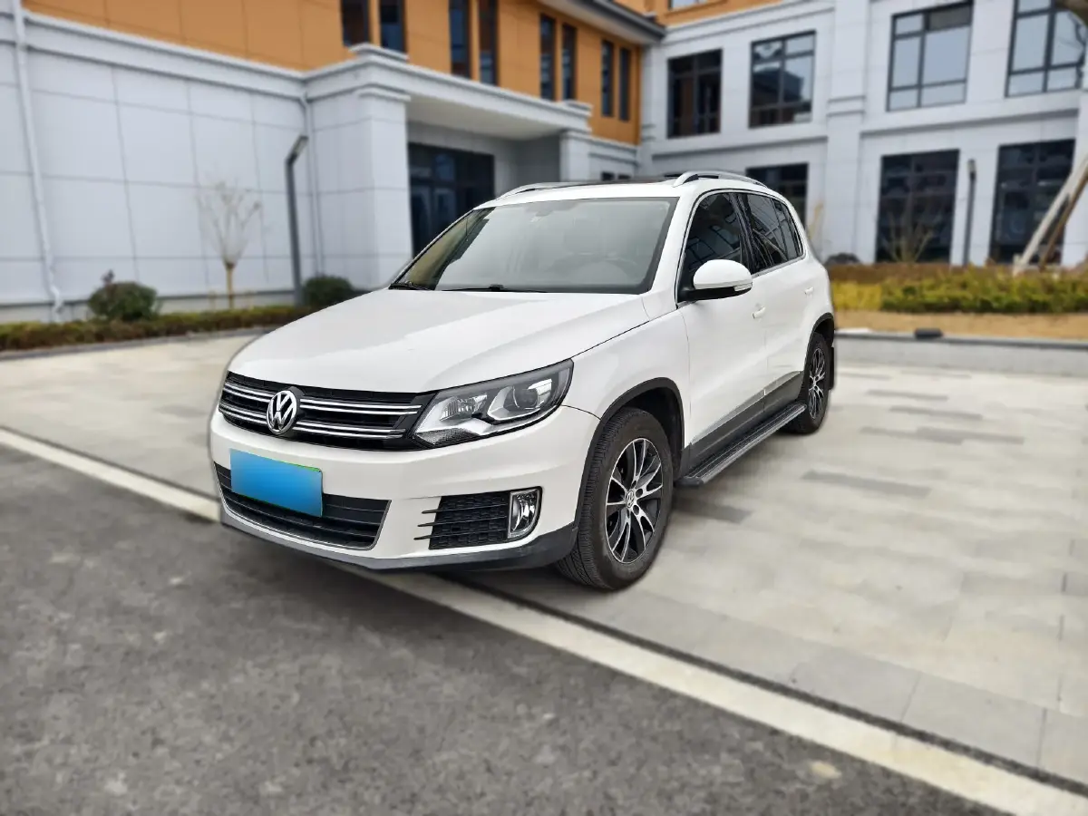 2015 Volkswagen Tiguan 1.8T 160HP L4 6AT