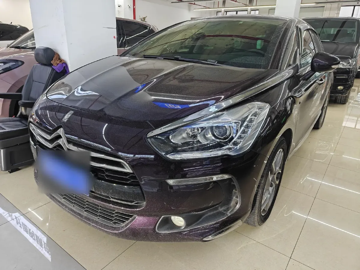 2014 DS 5 1.6T 163HP L4 6AT,autocango,china used car exporter,china ev exporter,chinese used car exporter,chinese used ev exporter