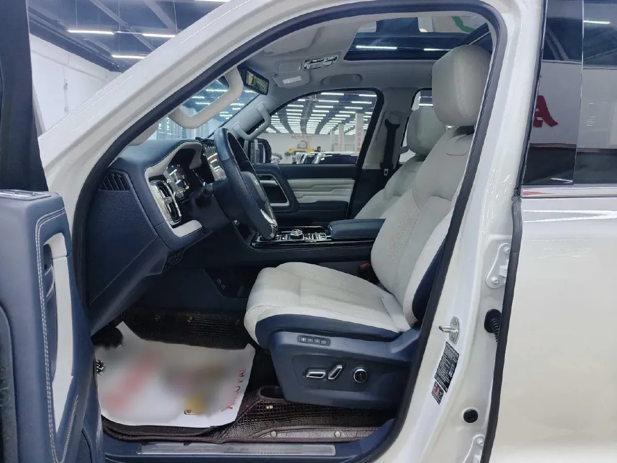 2022 BeiJing BJ60 2.0T 267HP L4 8AT,autocango,china used car exporter,china ev exporter,chinese used car exporter,chinese used ev exporter