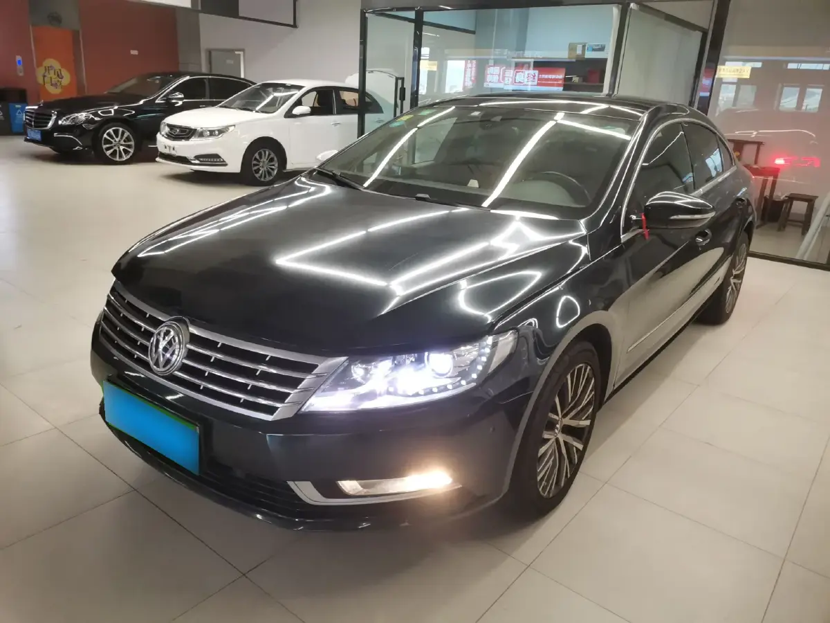 2013 Volkswagen CC 2.0T 200HP L4 6DCT