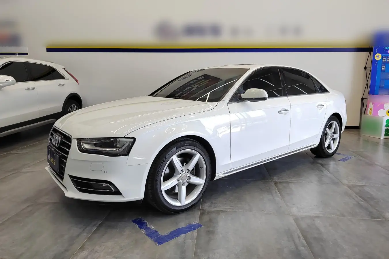 2015 Audi A4L 2.0T 180HP L4 CVT