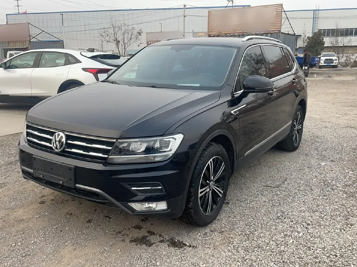 2019 Volkswagen Tiguan L 2.0T 186HP L4 7DCT