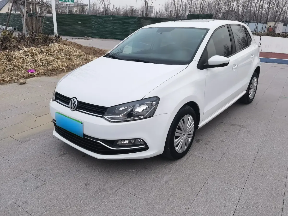 2018 Volkswagen Polo 1.5L 110HP L4 6AT
