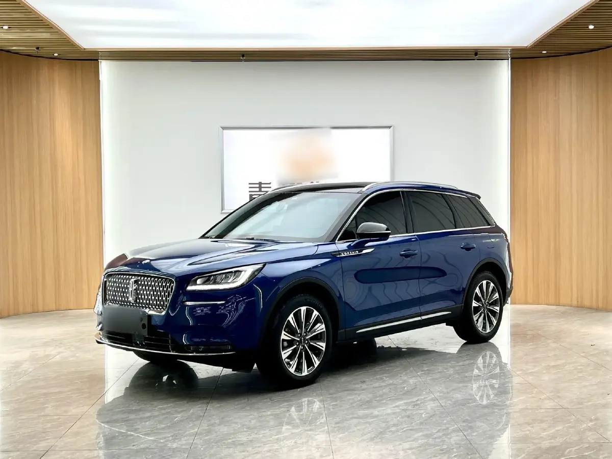 2022 Lincoln Corsair 2.0T 245HP L4 8AT