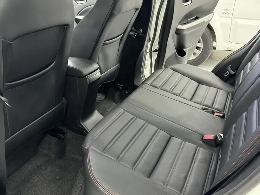 2016 Suzuki Vitara 1.4T 140HP L4 6AT,autocango,china used car exporter,china ev exporter,chinese used car exporter,chinese used ev exporter