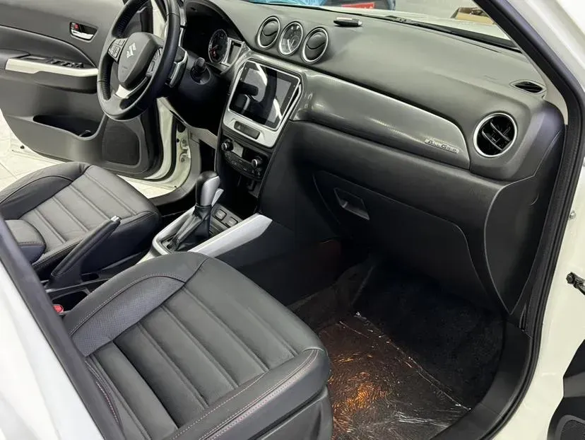 2016 Suzuki Vitara 1.4T 140HP L4 6AT,autocango,china used car exporter,china ev exporter,chinese used car exporter,chinese used ev exporter