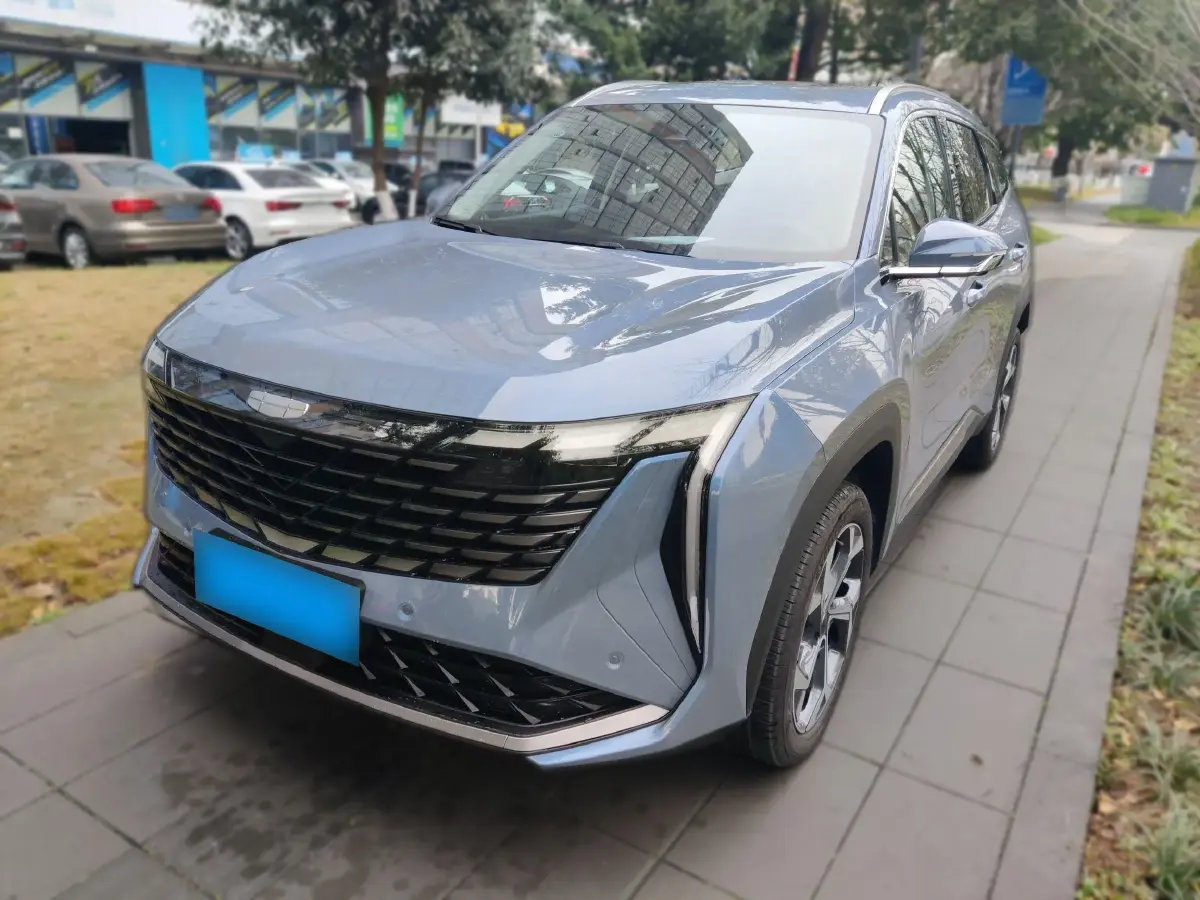 2023 Geely StarRay 1.5T 181HP L4 7DCT