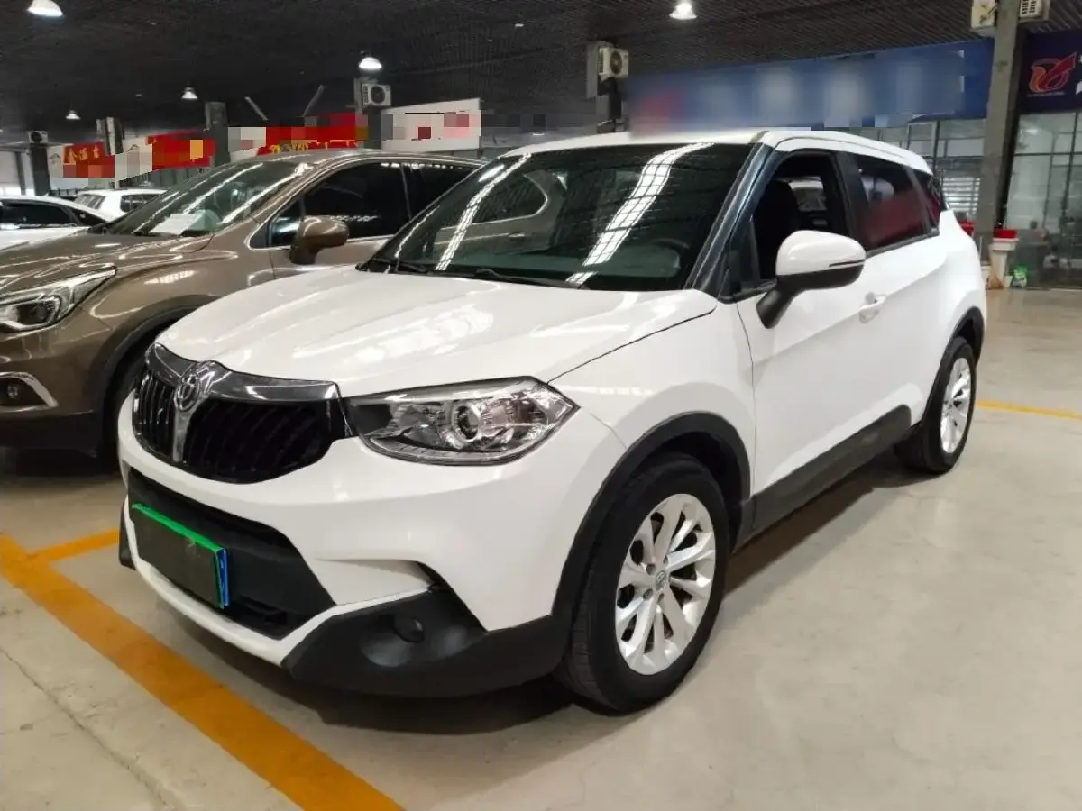 2015 Brilliance Auto V3 1.5L 112HP L4 5MT