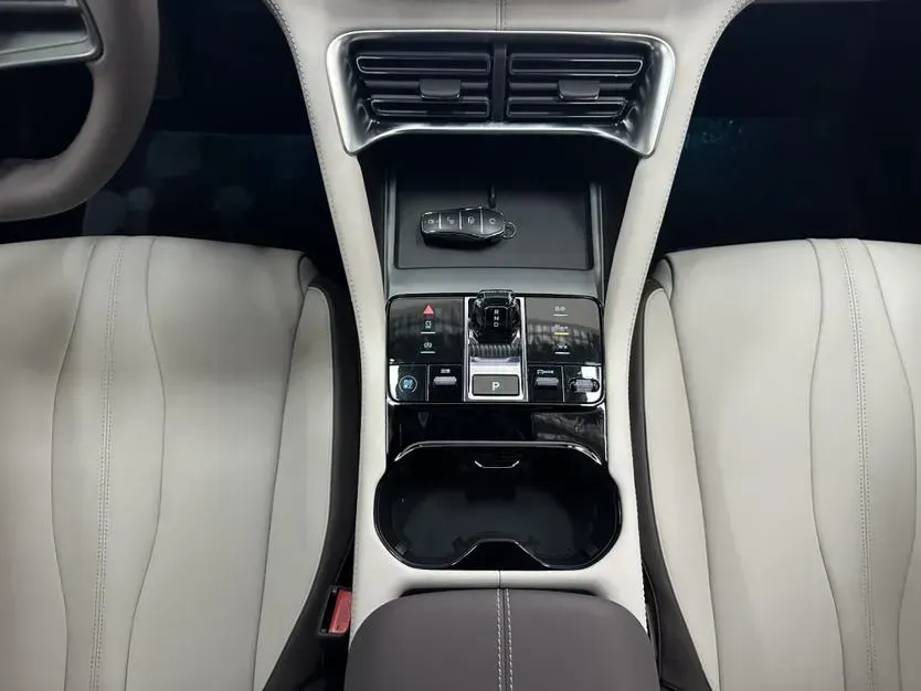 2025 BYD Song Plus BEV 71.8KWH,autocango,china used car exporter,china ev exporter,chinese used car exporter,chinese used ev exporter