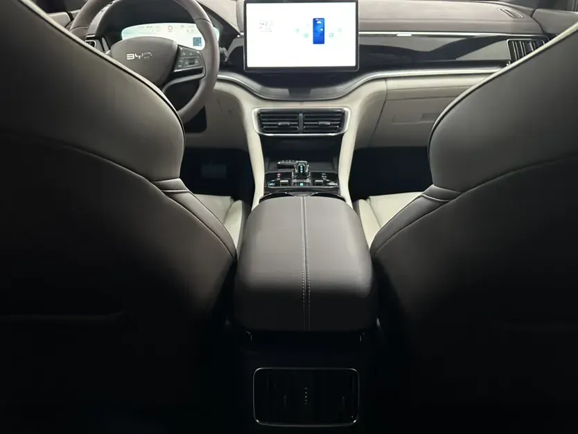 2025 BYD Song Plus BEV 71.8KWH,autocango,china used car exporter,china ev exporter,chinese used car exporter,chinese used ev exporter