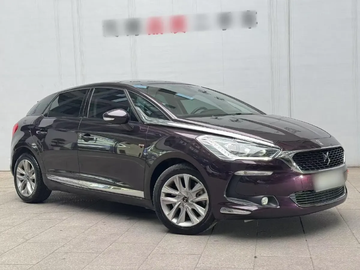 2015 DS 5 1.8T 204HP L4 6AT,autocango,china used car exporter,china ev exporter,chinese used car exporter,chinese used ev exporter