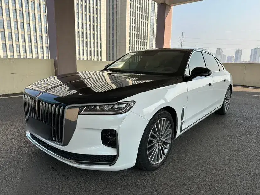 2022 HongQi H9 2.0T 252HP L4 7DCT