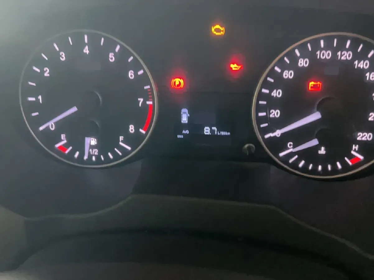 2019 JAC Refine M3 1.8L 133HP L4 5MT,autocango,china used car exporter,china ev exporter,chinese used car exporter,chinese used ev exporter