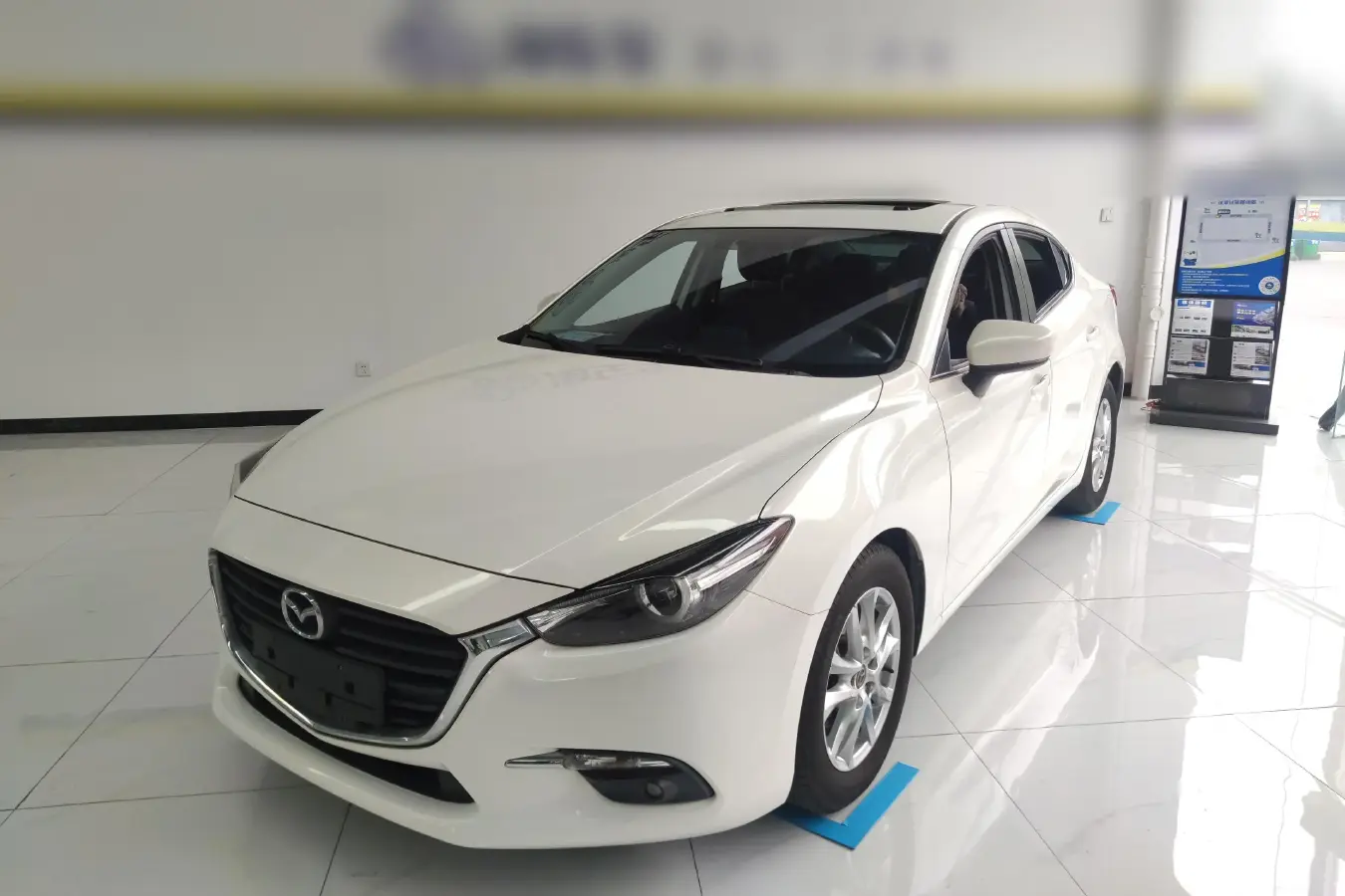 2019 Mazda 3 Axela 1.5L 117HP L4 6AT