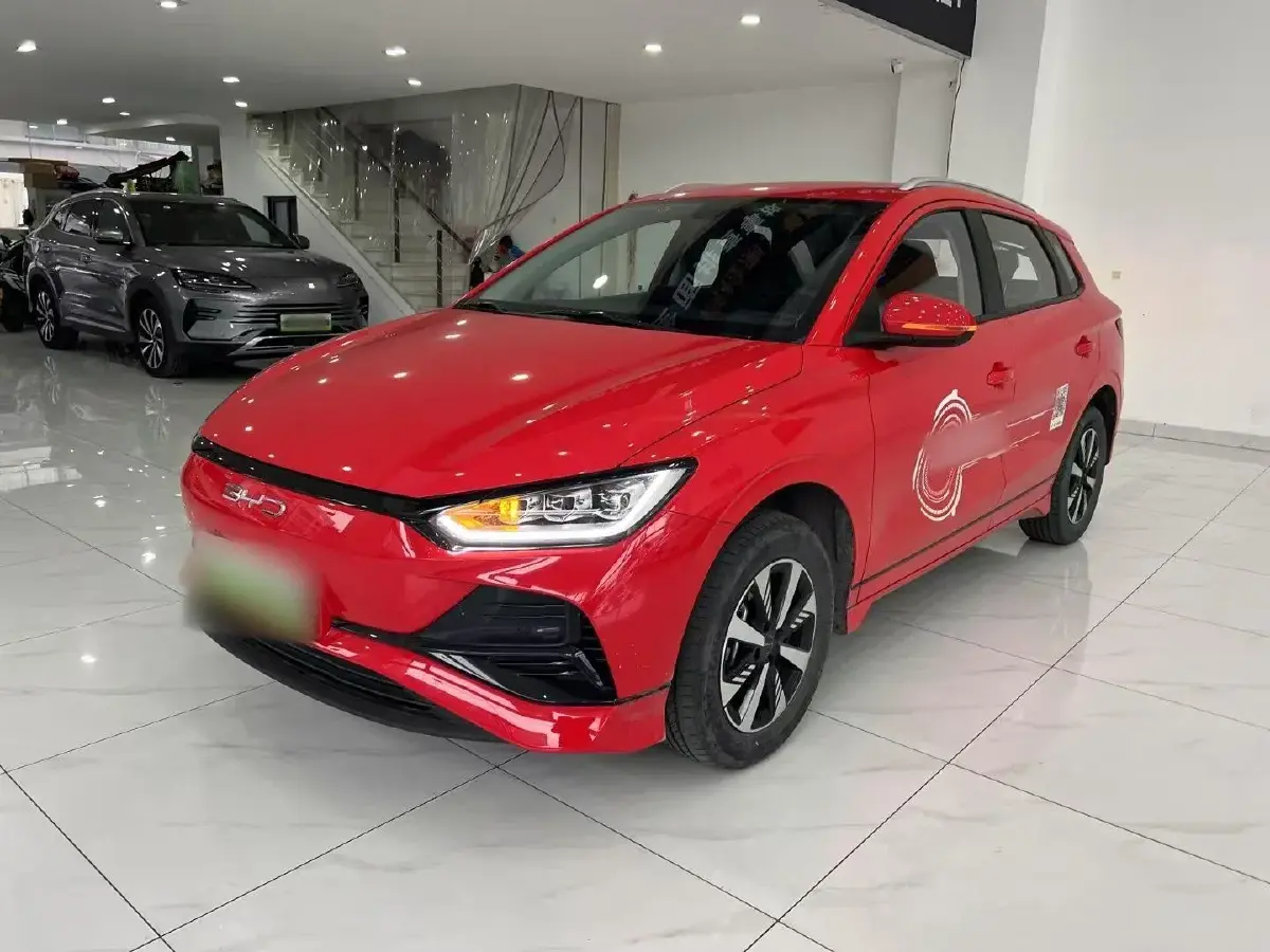2023 BYD e2 BEV 43.2KWH