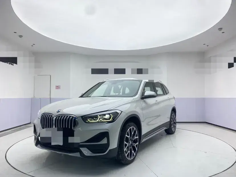 2021 BMW X1 2.0T 192HP L4 8AT