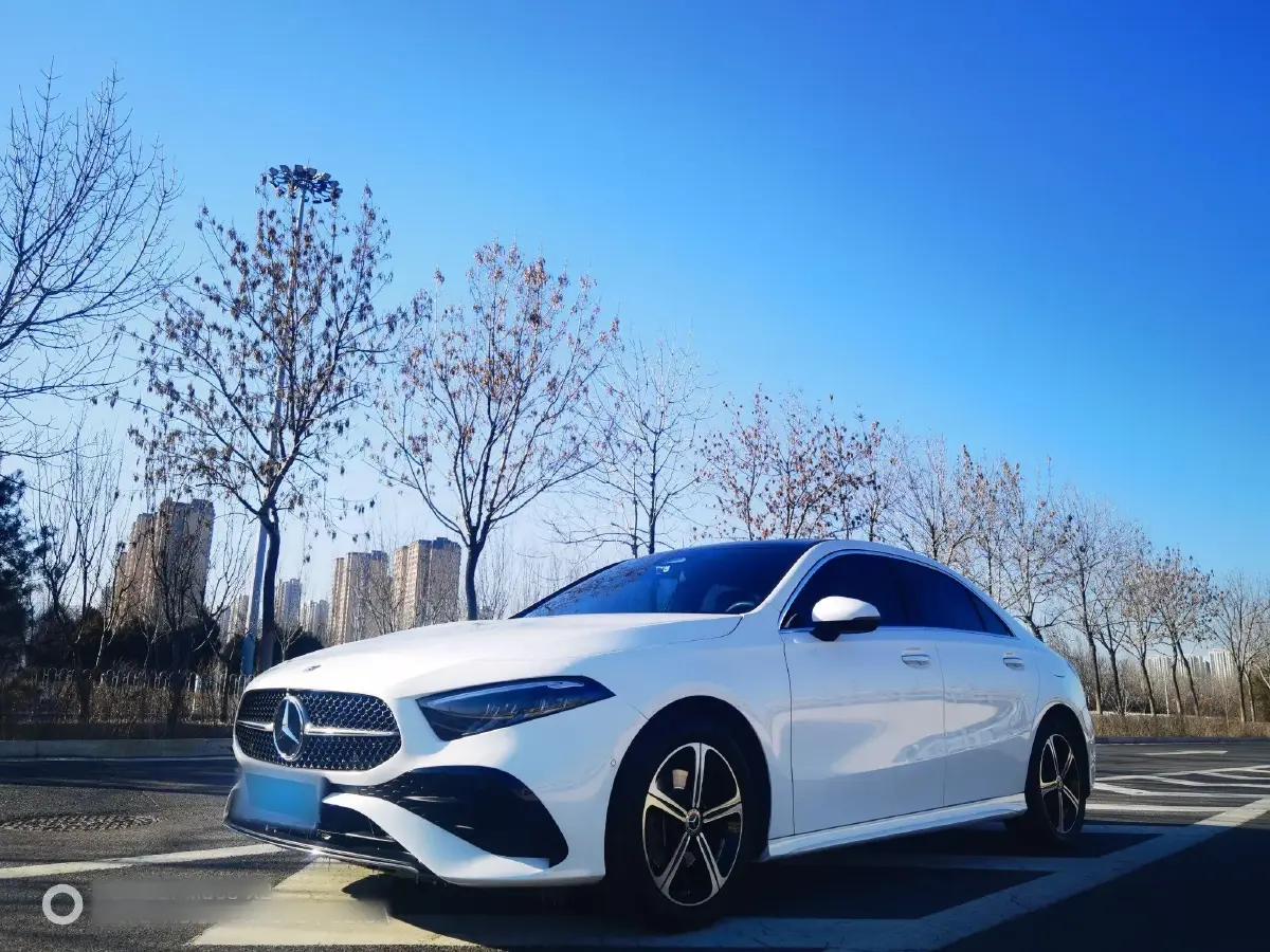 2023 Mercedes-Benz A Class 1.3T 163HP L4 7DCT