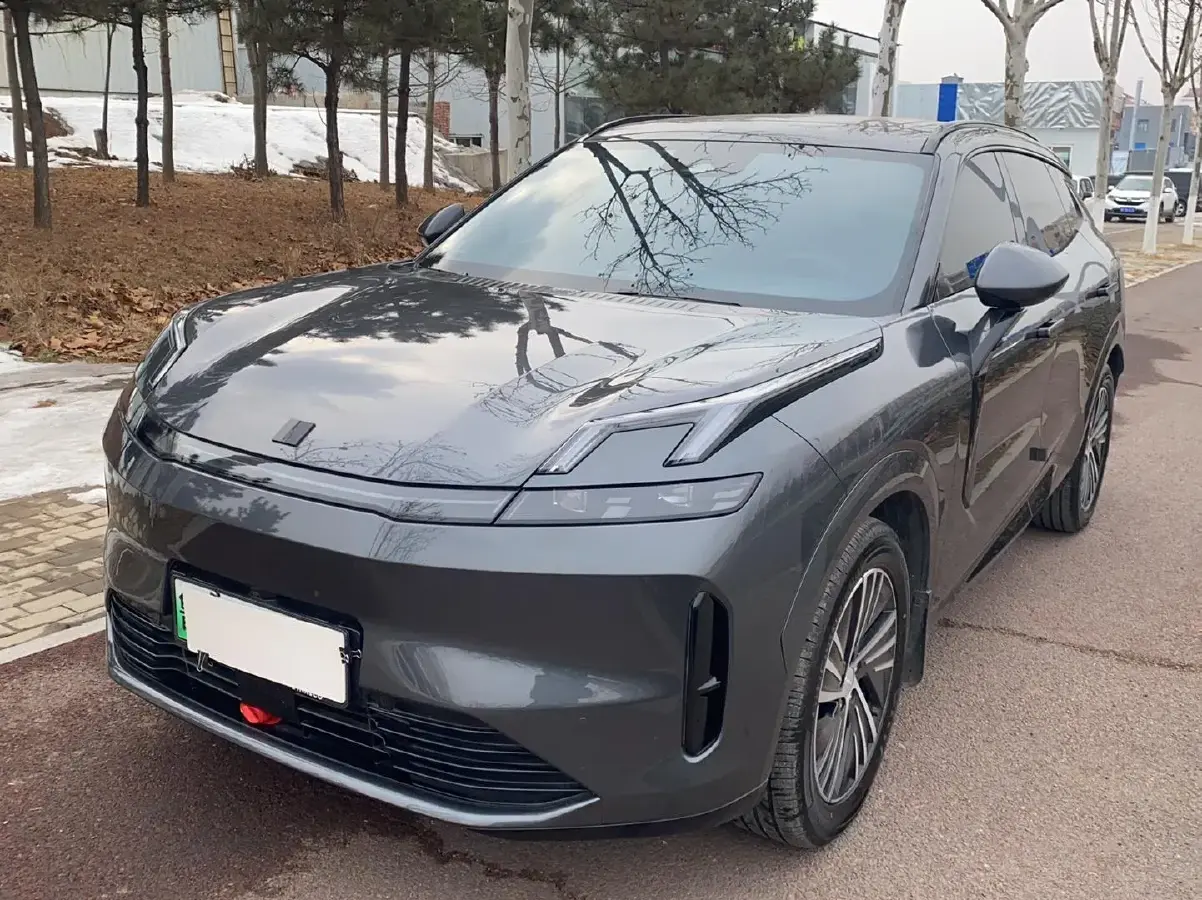 2025 LYNK&CO 08 New Energy 1.5T 163HP L4 3DHT PHEV 21.2KWH