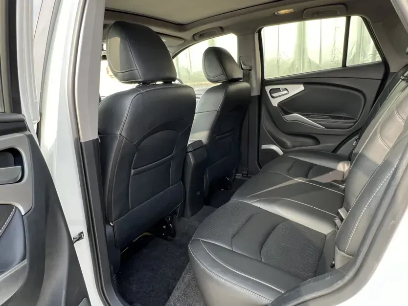 2019 HaiMa S5 1.5T 163HP L4 CVT,autocango,china used car exporter,china ev exporter,chinese used car exporter,chinese used ev exporter